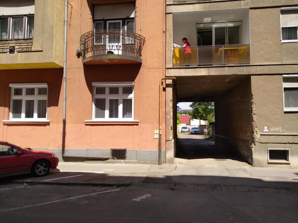 Silver Dream Apartmanhaz Debrecen Buitenkant foto