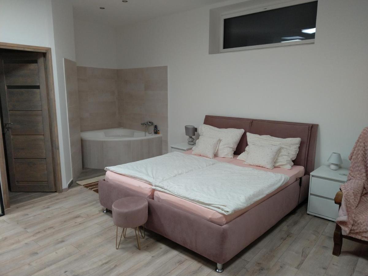 Silver Dream Apartmanhaz Debrecen Buitenkant foto