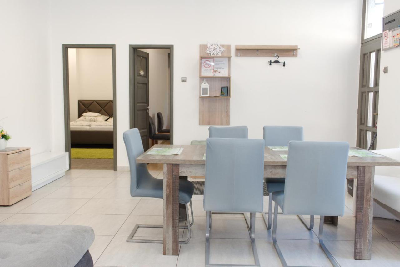 Silver Dream Apartmanhaz Debrecen Buitenkant foto